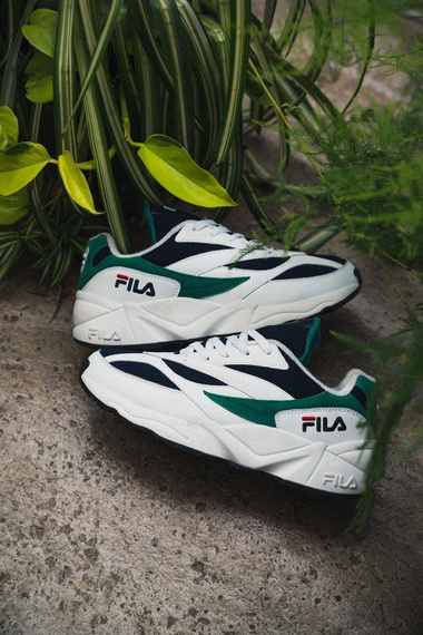 Fila V94M Low