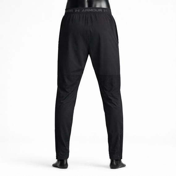 Under Armour Spodnie Męskie Vanish Woven Tapered Czarne