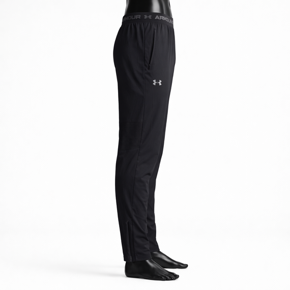 Under Armour Spodnie Męskie Vanish Woven Tapered Czarne